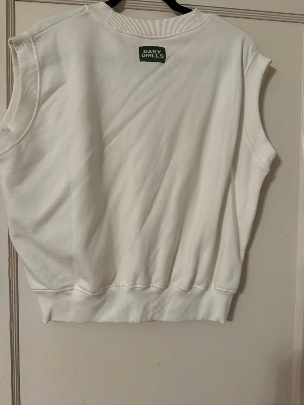 Daily Drills Sleeveless V-Neck White Top - Picture 2 of 2